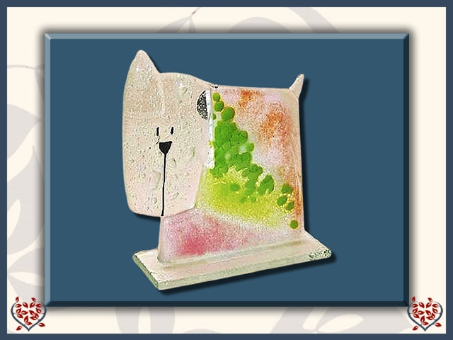 How to Display Glass Ornaments at Home