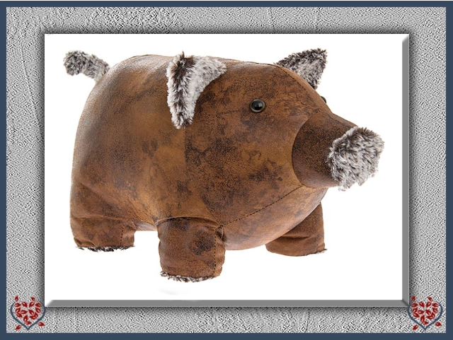 PIG DOORSTOP | Doorstops & Draught Excluders