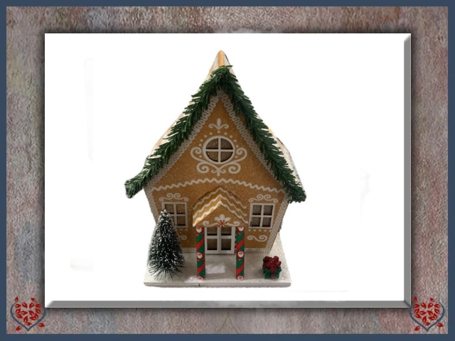 LED GINGERBREAD HOUSE