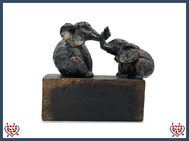 BABY ELEPHANTS ~ POLYRESIN FIGURINE | Figurine