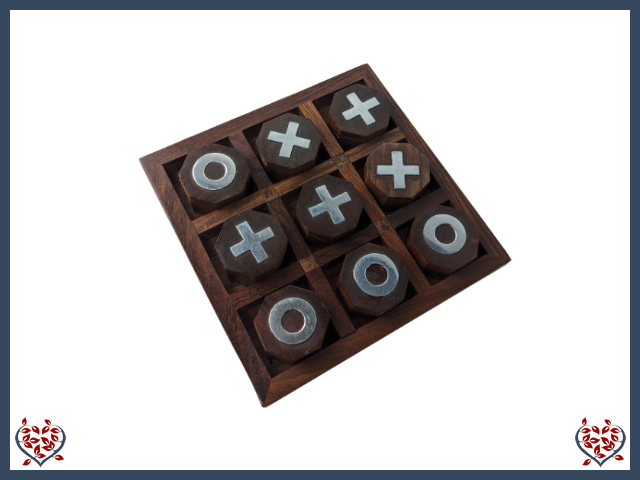 NOUGHTS AND CROSSES | Traditional Games