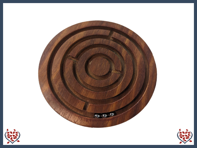 WOODEN LABYRINTH PUZZLE | Traditional Games
