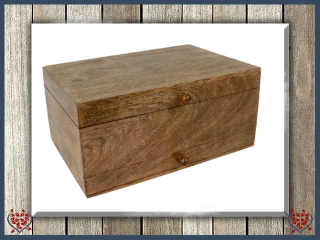 MANGO WOOD LARGE PLAIN VANITY BOX | Wooden Boxes & Bowls