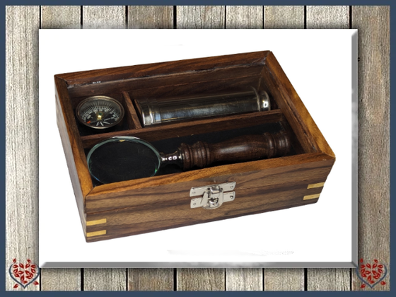 EXPLORER BOX | Wooden Accessories