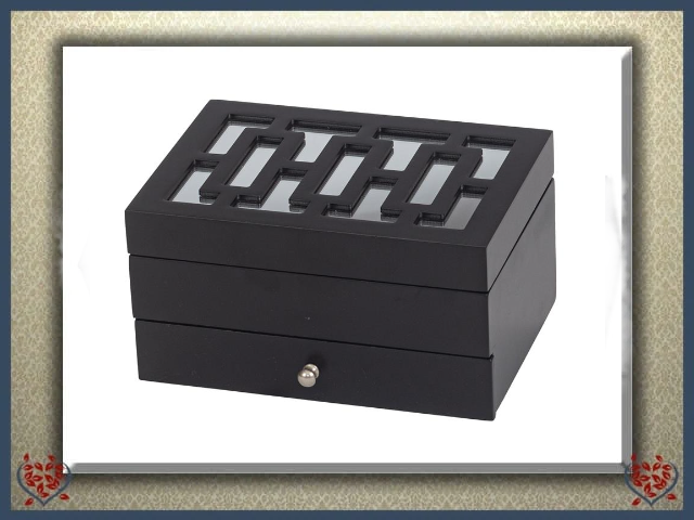BLACK MIRROR LID WOODEN JEWELLERY BOX | Jewellery Boxes