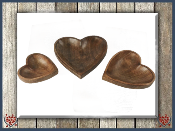 MANGO HEART TRAY | Wooden Boxes & Bowls