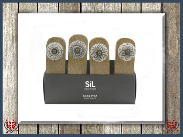 4/A WOODEN DOORSTOP | Doorstops & Draught Excluders
