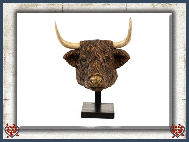 HIGHLAND COW | Wooden Accessories