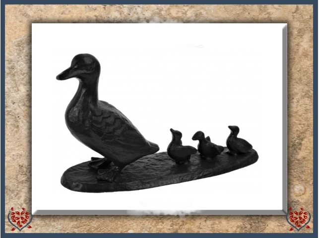DUCK FAMILY ~ METAL FIGURINE | Figurine