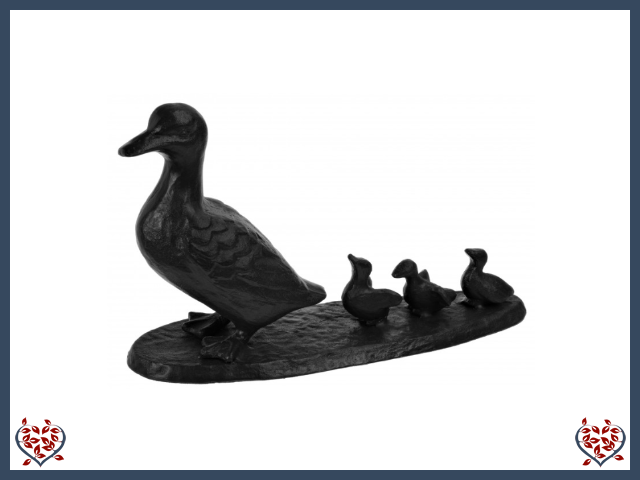 DUCK FAMILY ~ METAL FIGURINE | Figurine