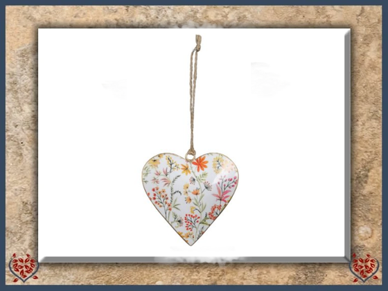 FLORAL HANGING HEART | Decor