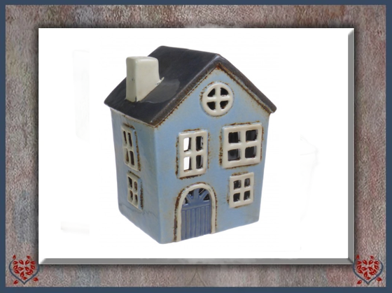 CERAMIC TEALIGHT HOUSE ~ PALE BLUE | Ceramic