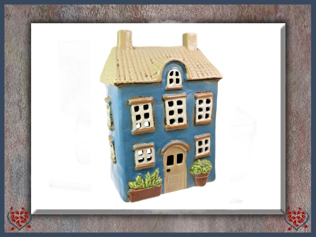 CERAMIC TEALIGHT HOUSE ~ BLUE | Ceramic