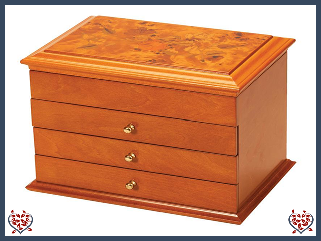 CAROL ORIENTAL ROSE JEWELLERY BOX | Jewellery Boxes