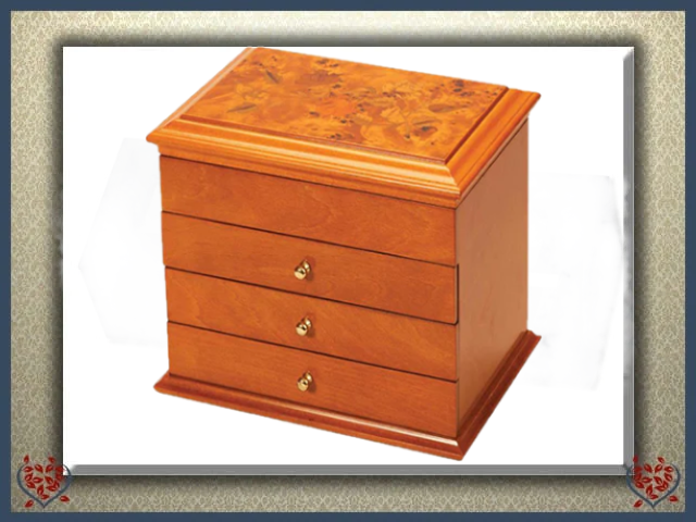 Carol oriental rose Jewellery Box by Mele. On sale from PaulMartynFurniture