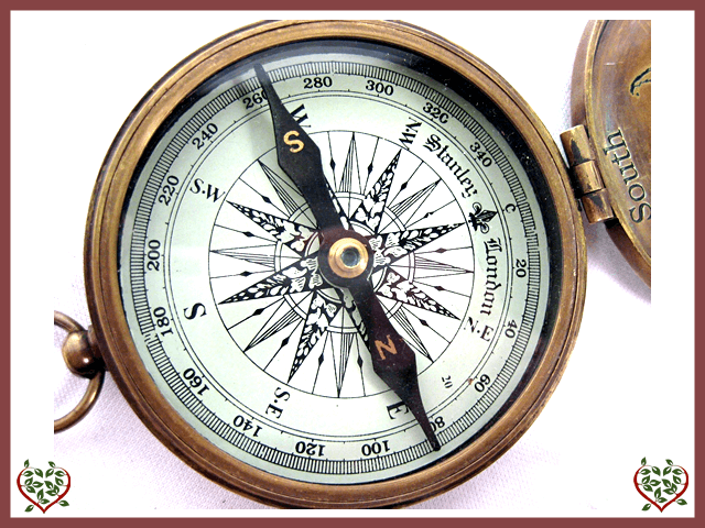 COMPASS WITH LID | Men's Gifts - Paul Martyn Interiors