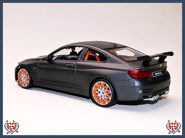 BMW M4 GTS ~ GREY | 1:24 Diecast Model Car