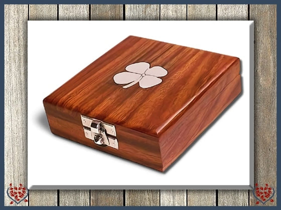 WOODEN BOX WITH 'GOOD LUCK' HORSESHOE | Wooden Home Accessories